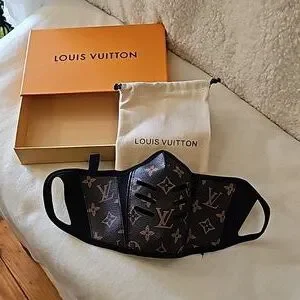 Louis Vuitton マスク louis-vuitton-lv-snow-mask--